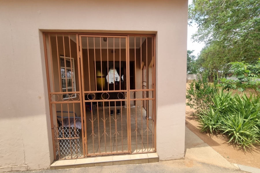 3 Bedroom Property for Sale in Roosheuwel North West